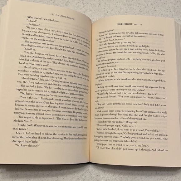 Nora Roberts Books Lot of Romance Novels Hardcover - 2 Total - Picture 9 of 10